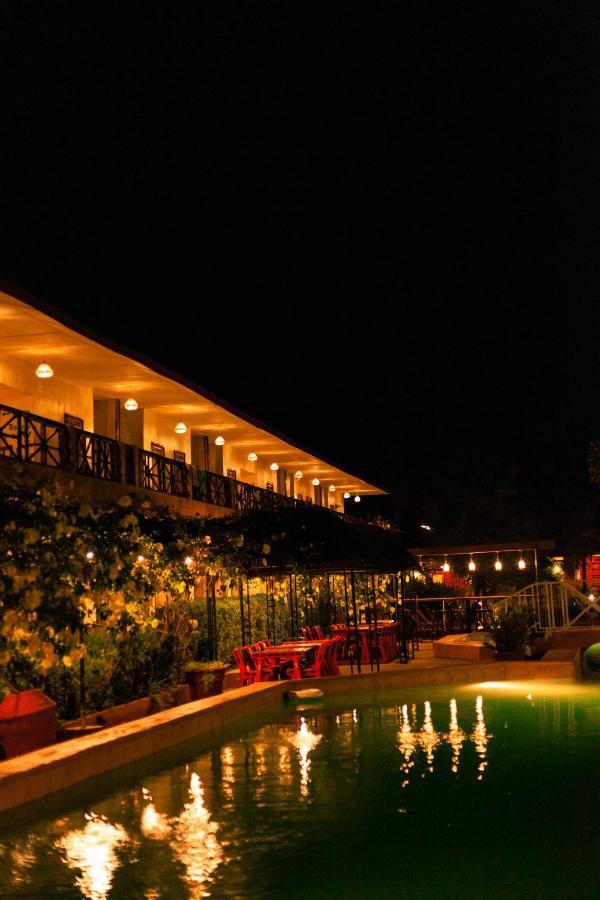 Bamboo Garden Hotel Serrekunda Luaran gambar