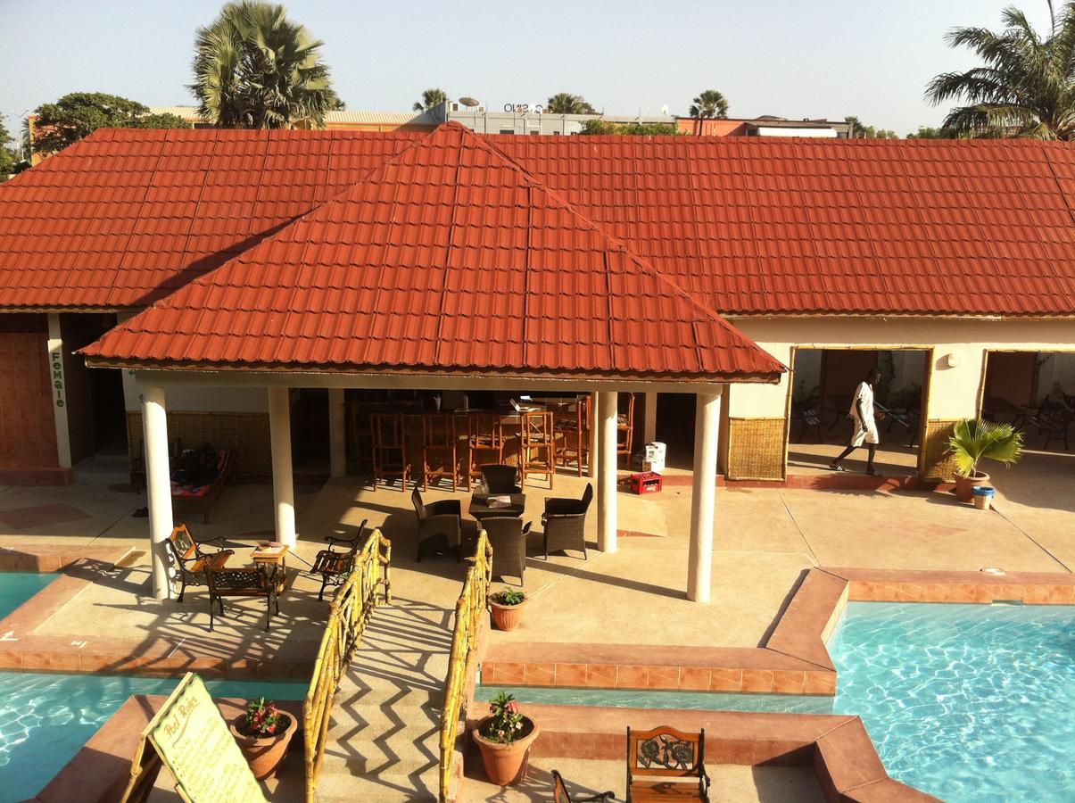 Bamboo Garden Hotel Serrekunda Luaran gambar