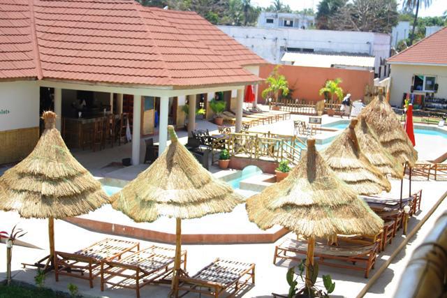 Bamboo Garden Hotel Serrekunda Luaran gambar